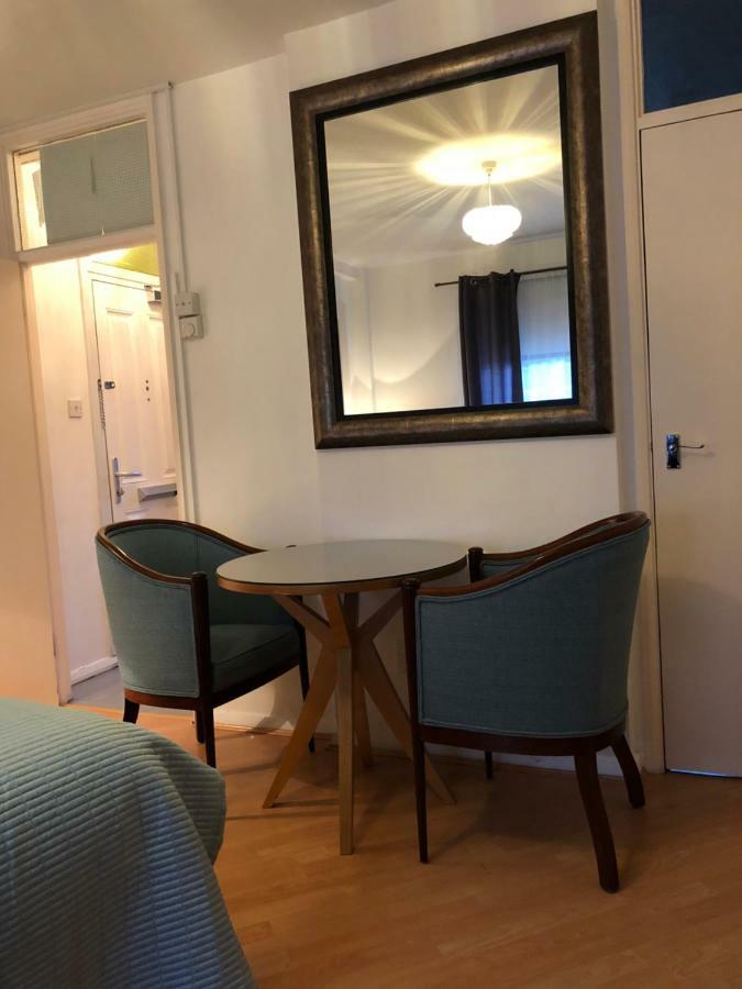 ロンドンAffordable Lux And Cozy 1 Bed Flat In Chelseaアパートメント エクステリア 写真